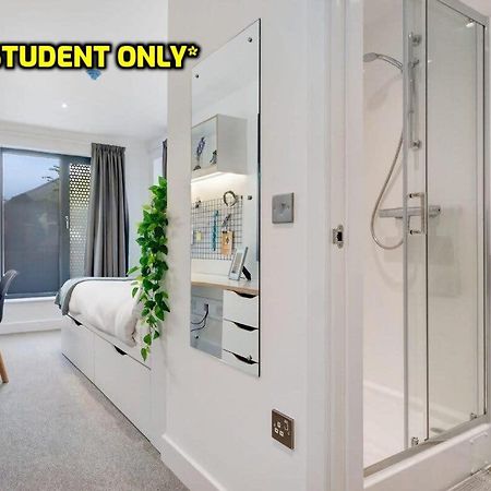 Student Only Zeni Ensuite Rooms, Colchester Dış mekan fotoğraf