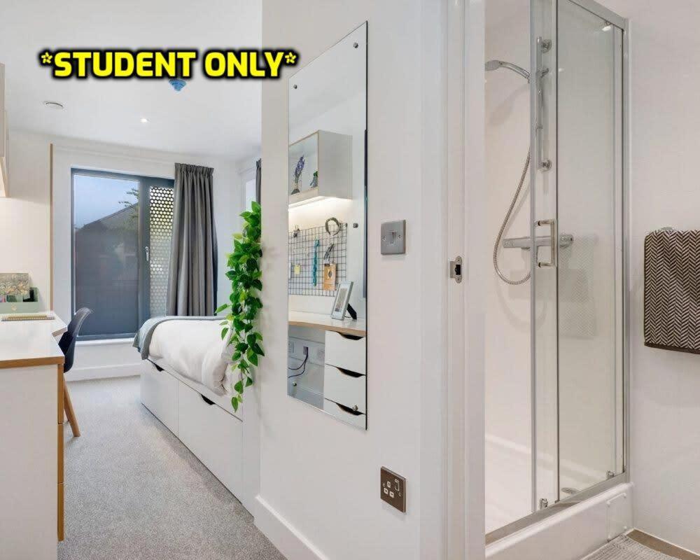 Student Only Zeni Ensuite Rooms, Colchester Dış mekan fotoğraf