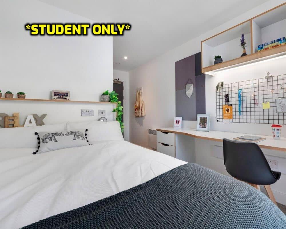 Student Only Zeni Ensuite Rooms, Colchester Dış mekan fotoğraf